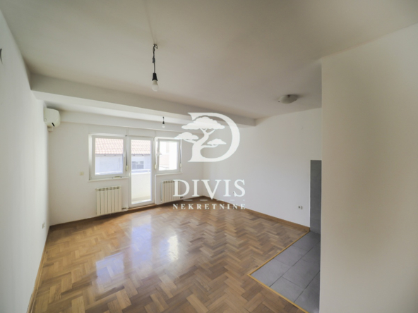 Moderan dvosoban stan 43m² na Dorćolu – Novogradnja iz 2014.